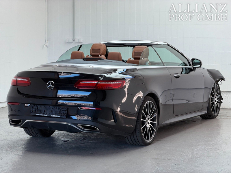 Mercedes-Benz E 400 Cabrio 4Matic AMG 3,0 V6 360° LED UNFALL — photo 4