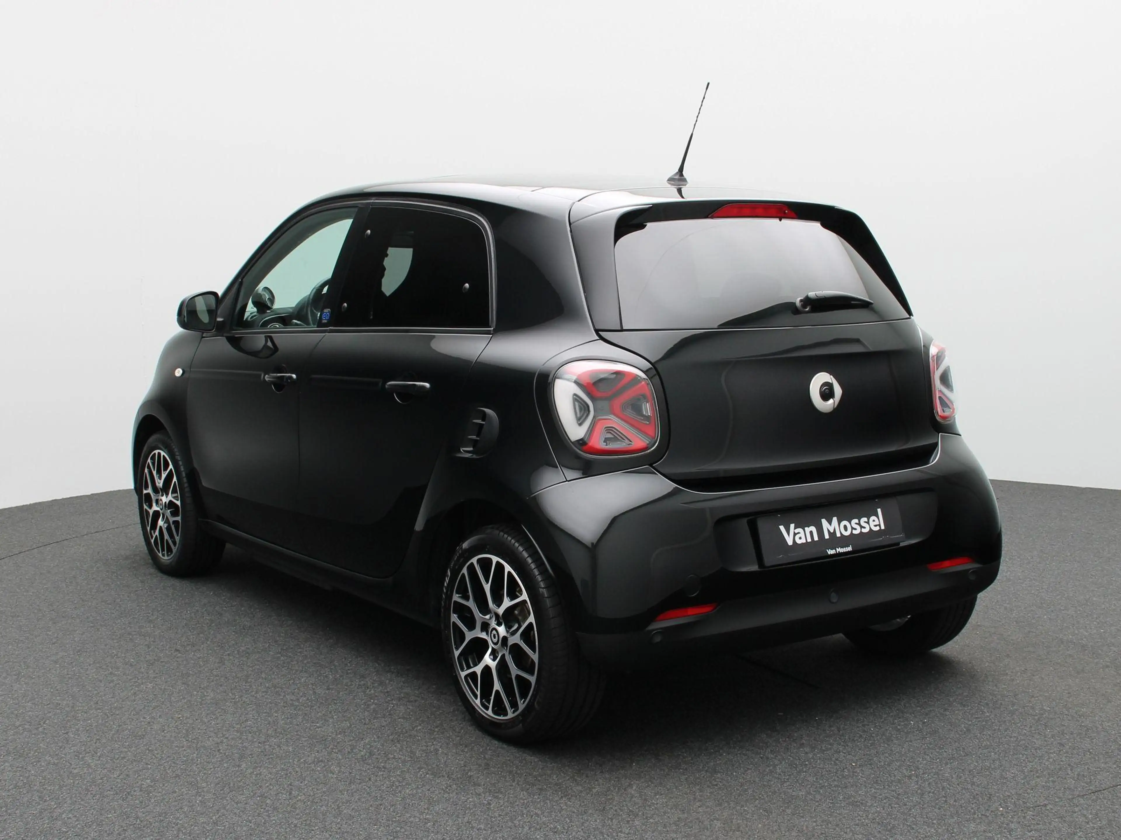 smart forFour Elektromotor 60kW Comfort+ 1Y USED GARANTIE — photo 2