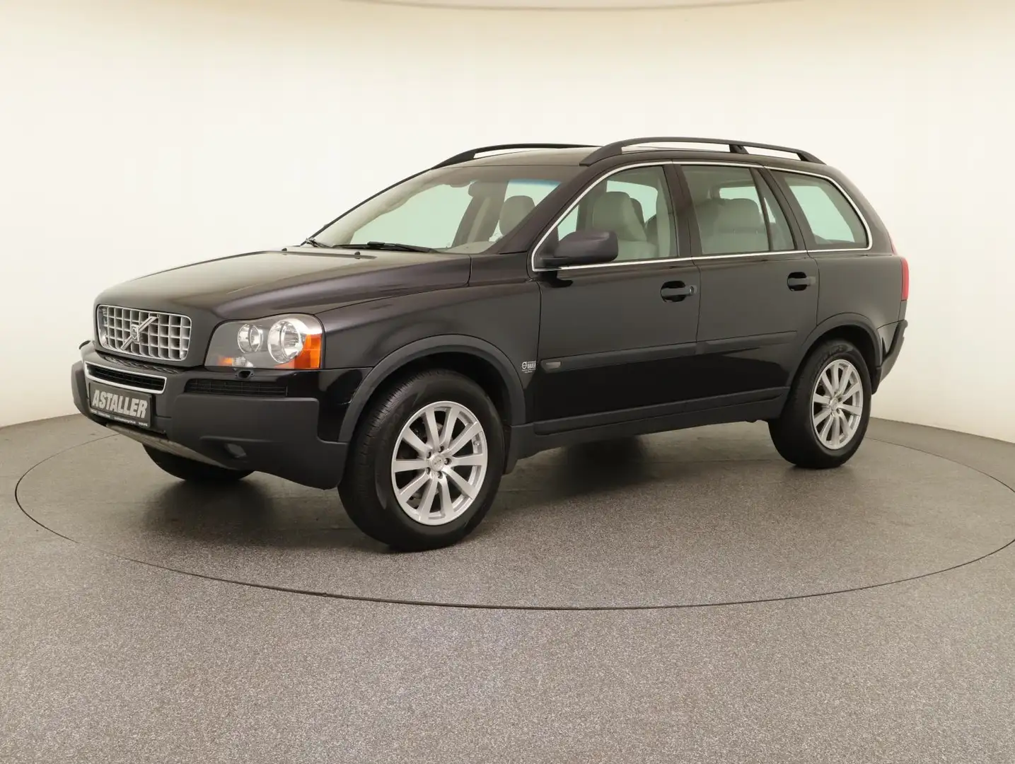 Volvo XC90 2.5 T AWD Momentum Leder+Parktr+SHZ+Tempom. Nero - 2