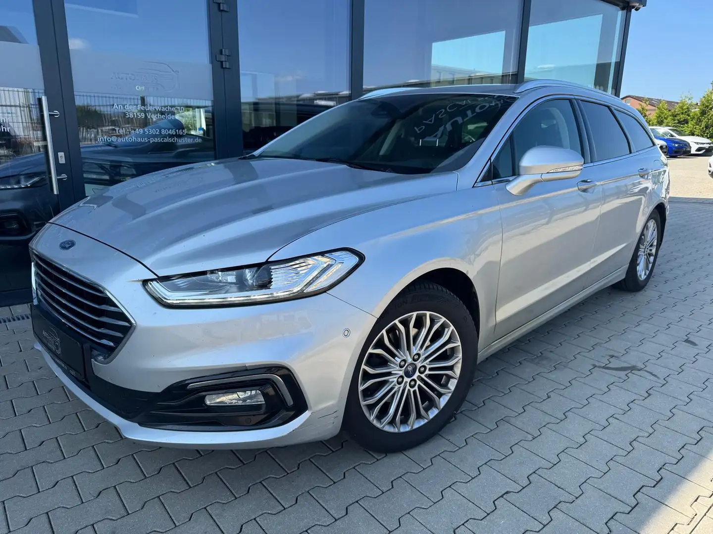 Ford Mondeo Titanium 2.0 EcoBlue/DSG/LED/ACC/KAMERA Silber - 2