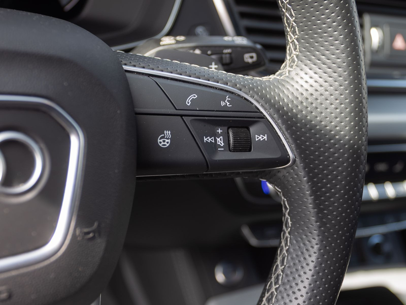 Audi Q5 S line 55TFSIe qu Navi Matrix HuD AHK AIR ACC — photo 18