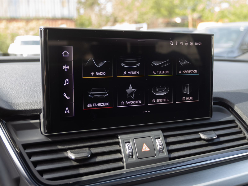 Audi Q5 S line 55TFSIe qu Navi Matrix HuD AHK AIR ACC — photo 23