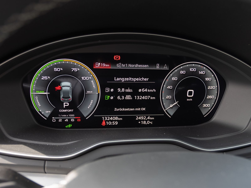 Audi Q5 S line 55TFSIe qu Navi Matrix HuD AHK AIR ACC — photo 19