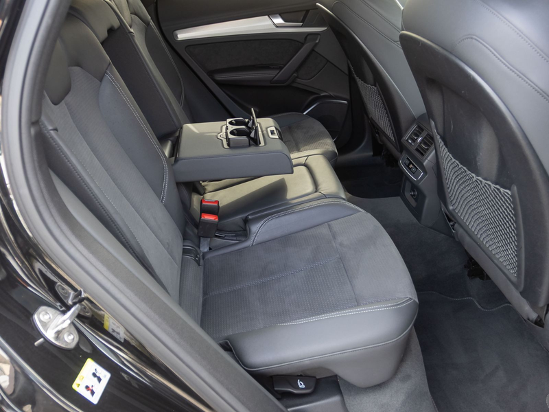 Audi Q5 S line 55TFSIe qu Navi Matrix HuD AHK AIR ACC — photo 28