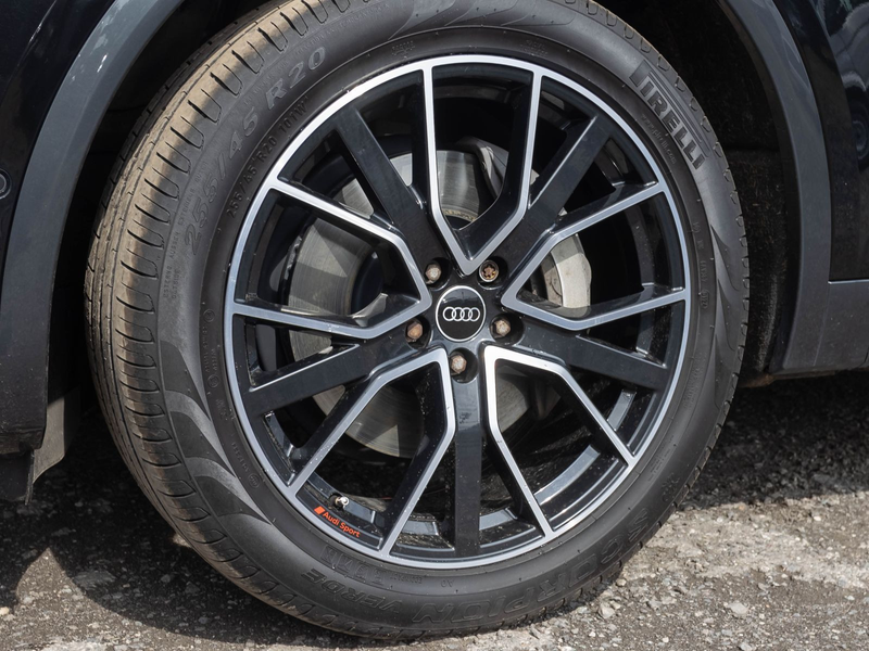 Audi Q5 S line 55TFSIe qu Navi Matrix HuD AHK AIR ACC — photo 12