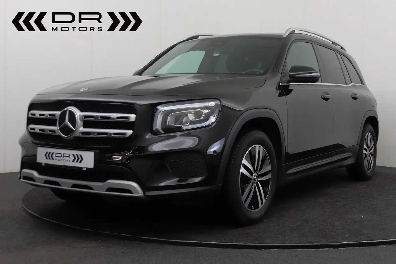 Mercedes-Benz GLB 180 d LUXURY 7-GTRONIC -  TEKHAAK - APPLE CARPLAY/A... Schwarz - 1