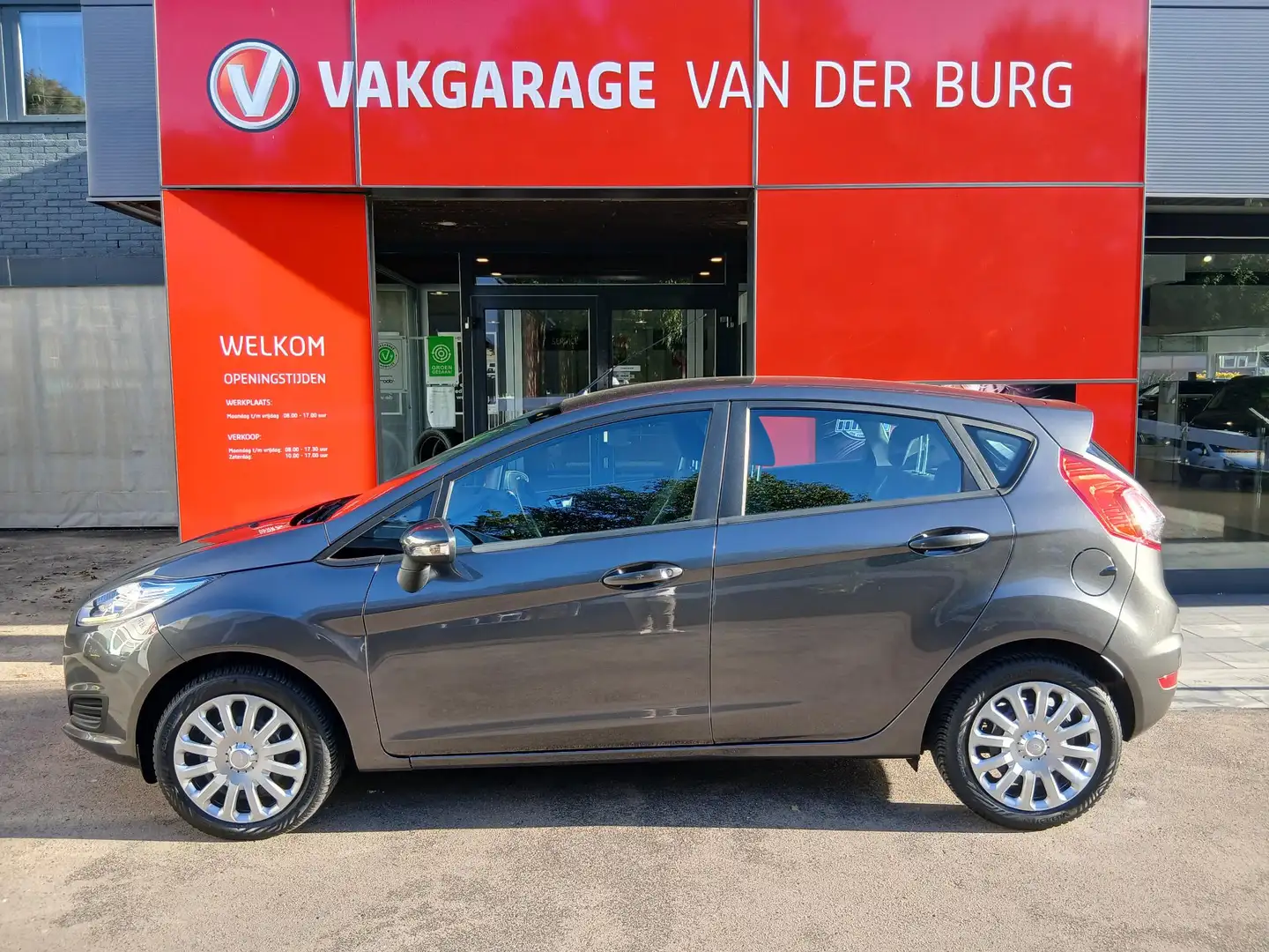 Ford Fiesta 1.0 Style Gris - 2