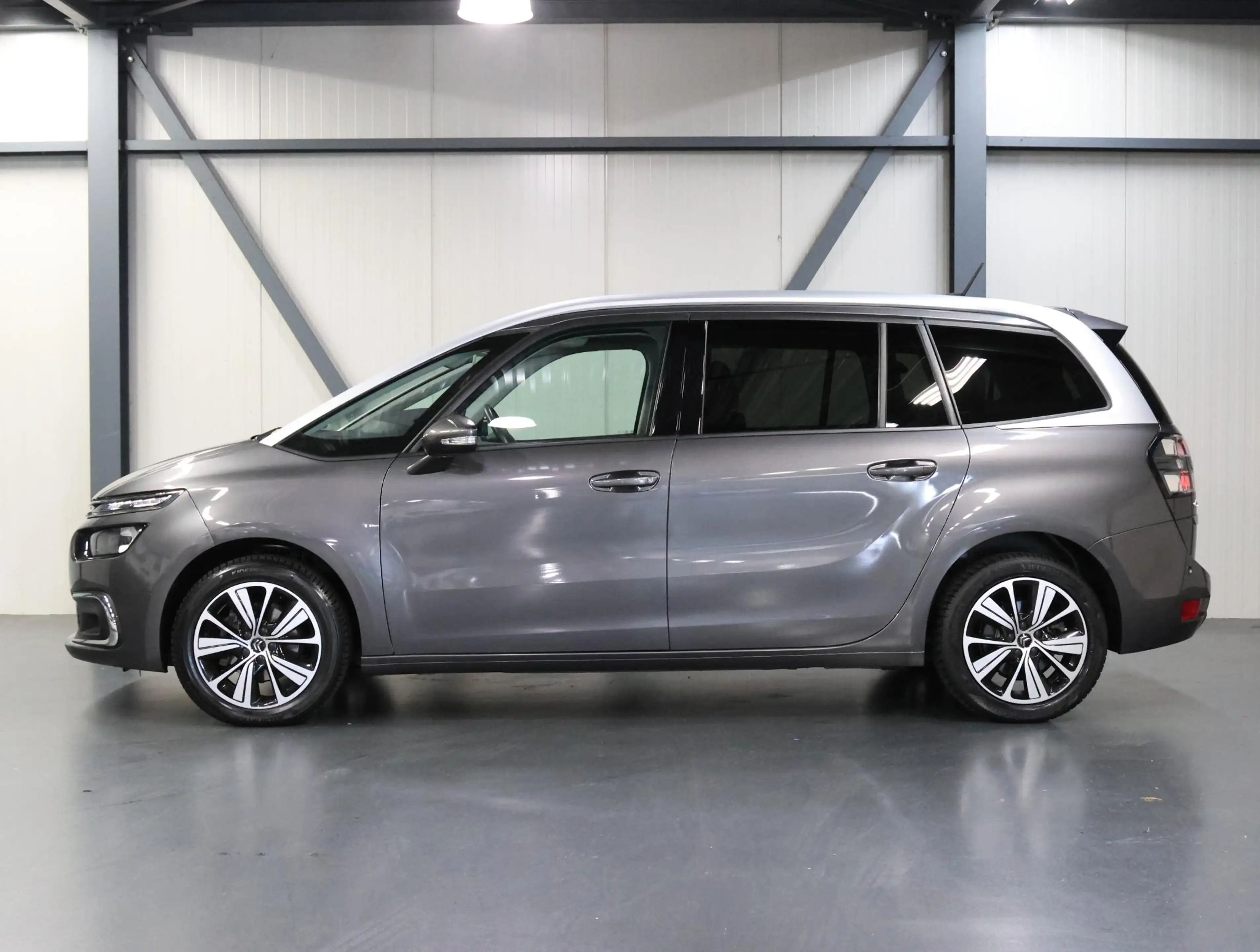 Citroen Grand C4 Picasso 1.2 130PK Business | AppleCarplay/AndroidAuto | Tr — photo 2
