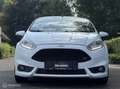 Ford Fiesta 1.6 ST2/220PK/CAMERA/KEYLESS/LMV/STLVW/NAVI/NETTE Weiß - thumbnail 3