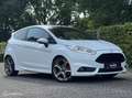 Ford Fiesta 1.6 ST2/220PK/CAMERA/KEYLESS/LMV/STLVW/NAVI/NETTE Weiß - thumbnail 2