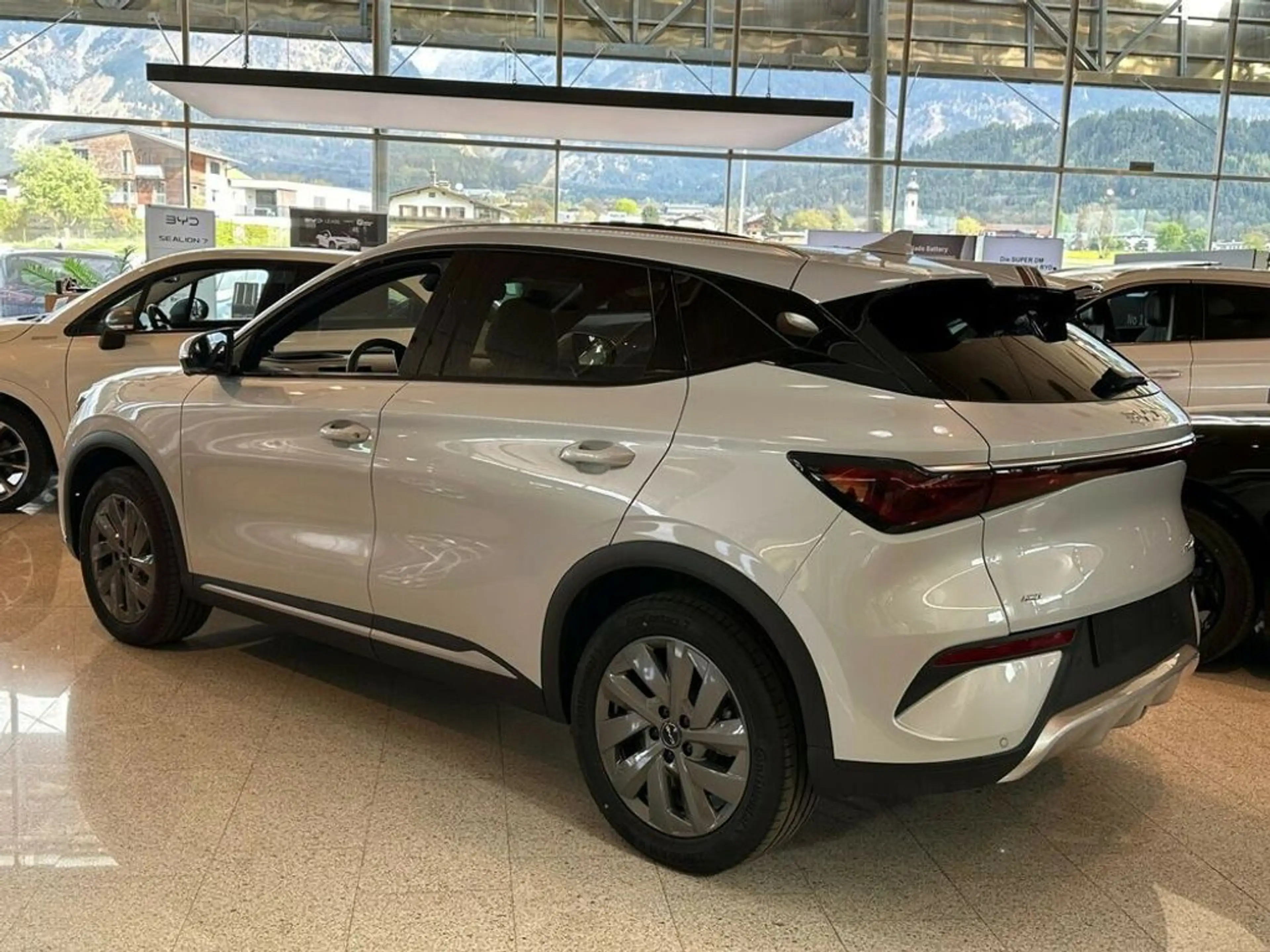BYD Atto 3 Atto3 Evo 74,8 kWh Excellence Österreich Paket AWD — photo 4
