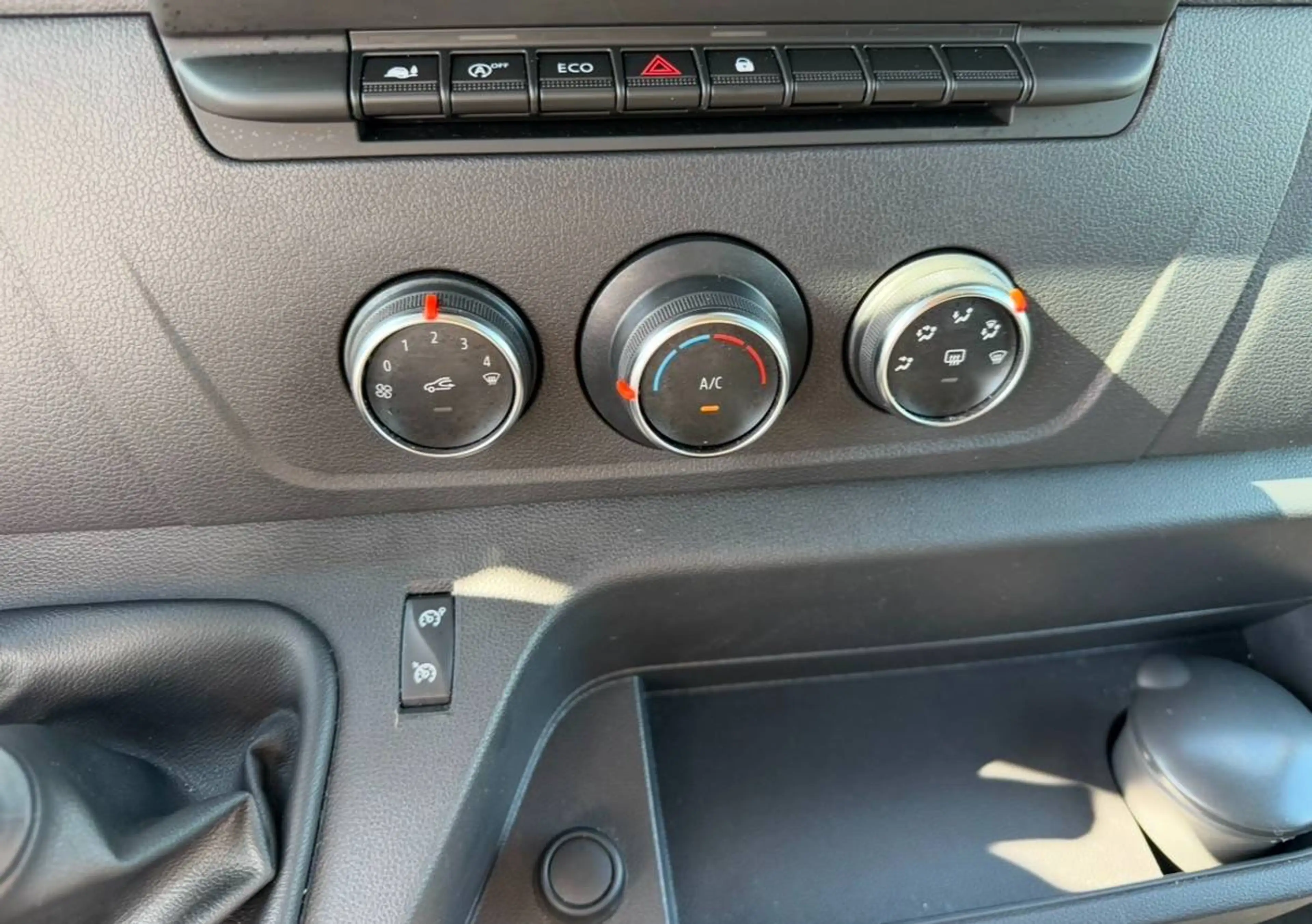 Renault Master 2.3//L3 H2//150 PK//Cruise Control//€20650 Ex Btw — photo 13