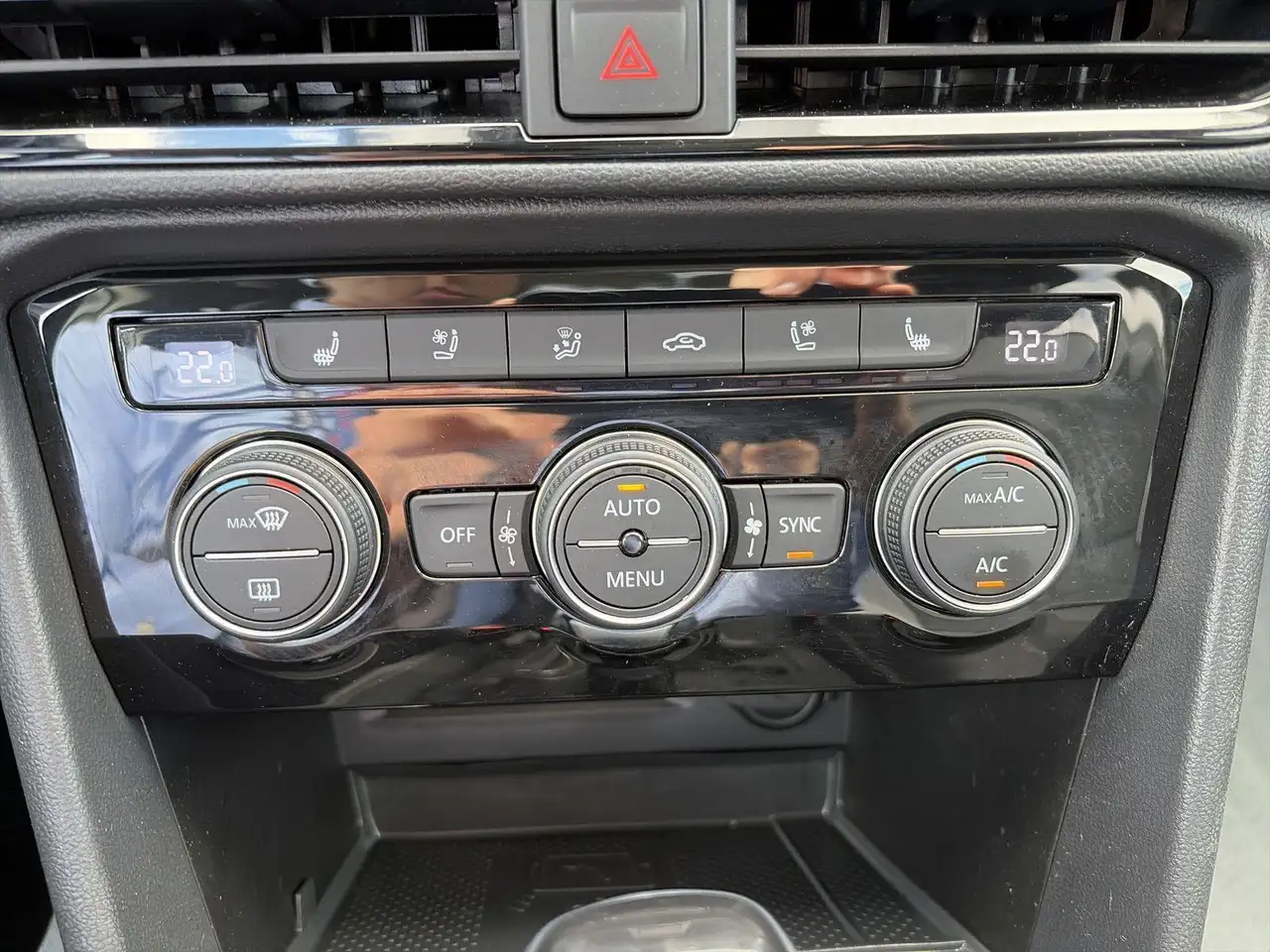 Volkswagen Taos снимка Volkswagen Taos