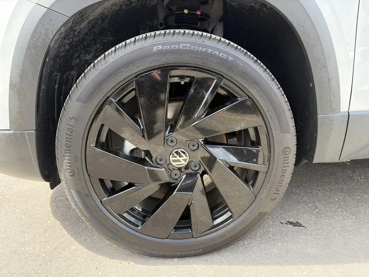 Volkswagen Taos снимка Volkswagen Taos