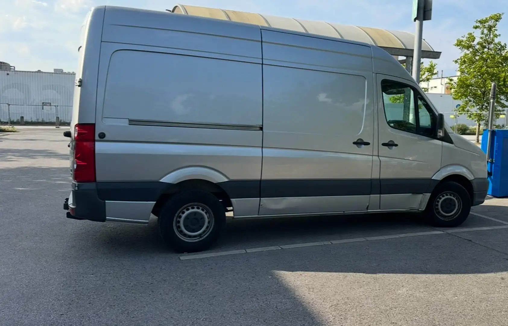 Volkswagen Crafter 30 TDI DPF Grau - 2