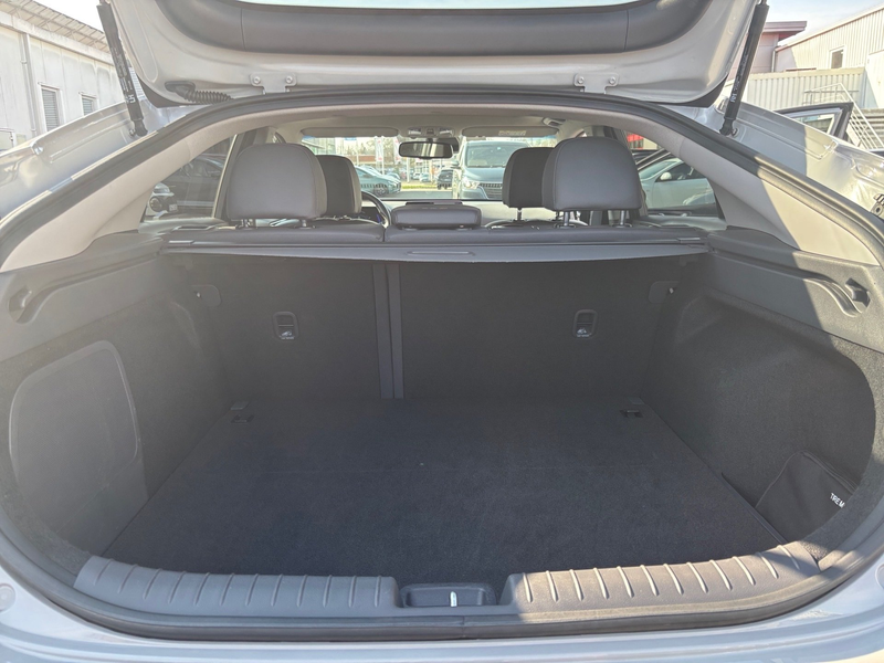 Hyundai IONIQ Facelift Elektro PRIME-Paket mit Glasdach — photo 12
