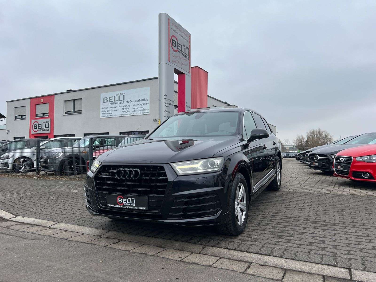 Second hand Audi Q7 3.0