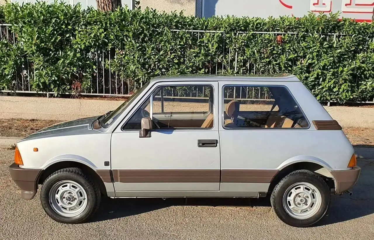 Innocenti Minitre 1.0 SE, foto 2
