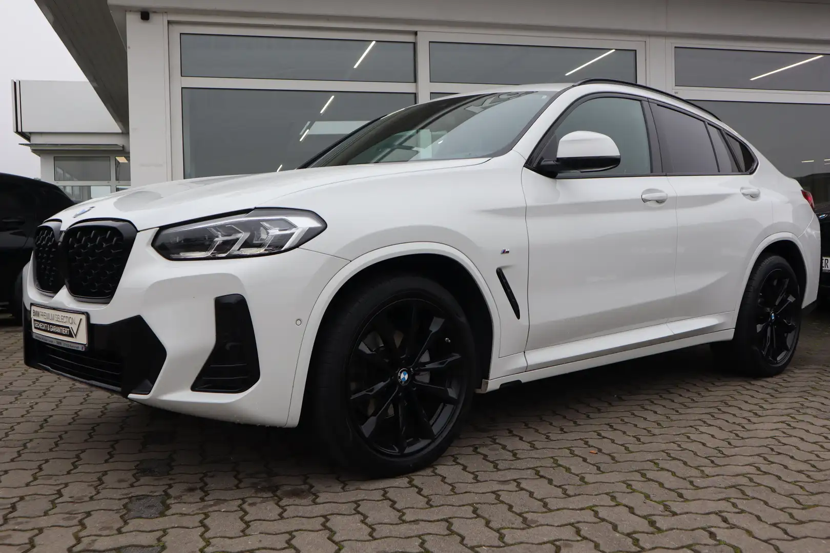 BMW X4 xDrive20d M Sport/HiFi/DAB/LED/WLAN/AHK/Shz Weiß - 1