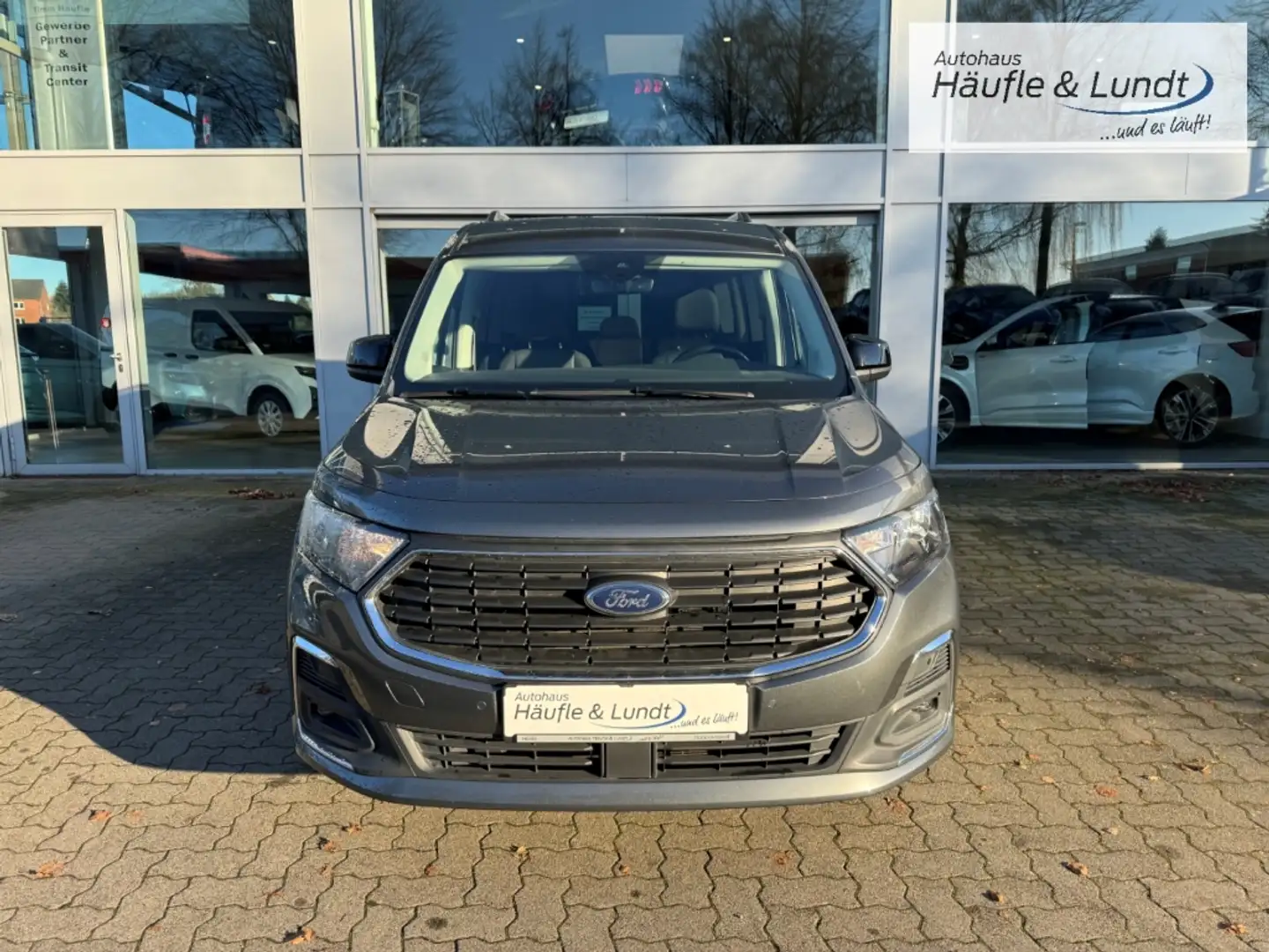 Ford Tourneo Connect Titanium Beheizb. Frontsch. Keyless Entry Grau - 2
