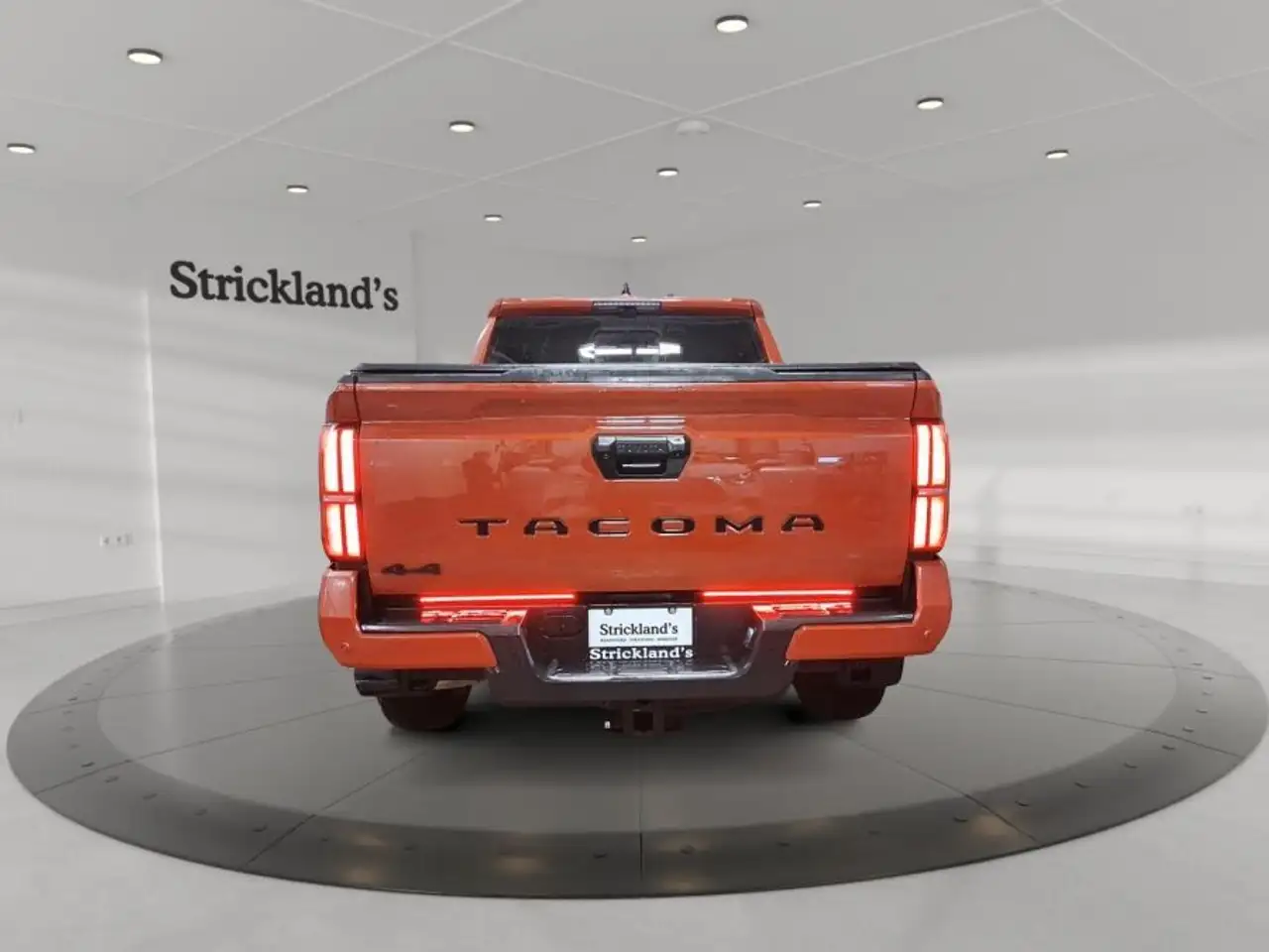 Toyota Tacoma снимка Toyota Tacoma