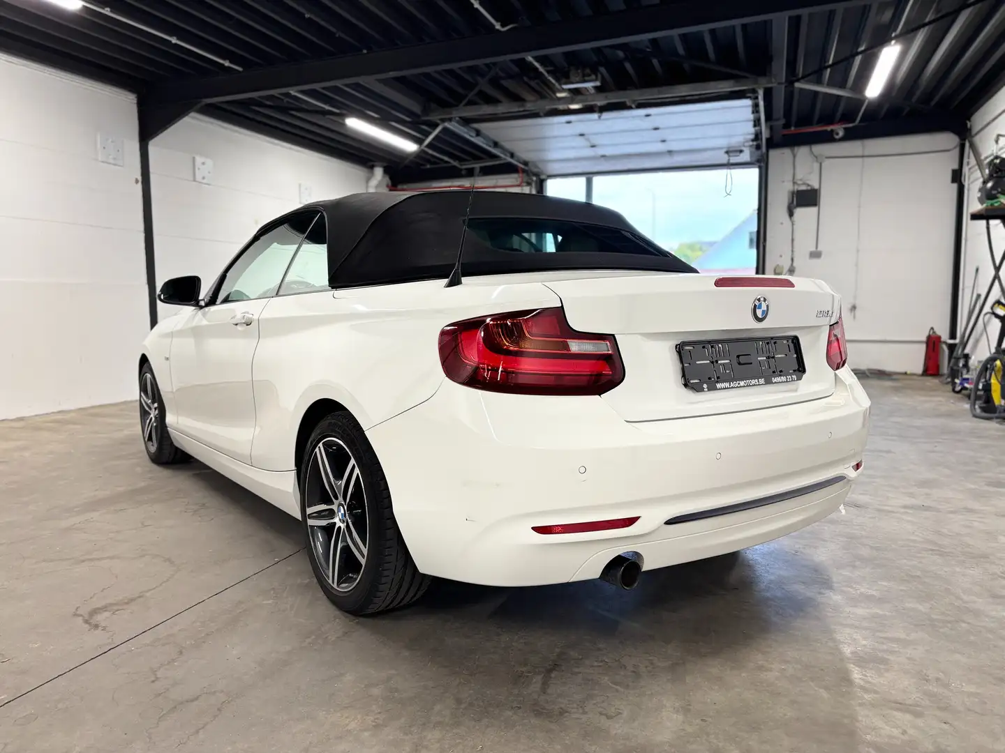 BMW 218 Cabriolet 218dA Sportline Blanc - 2