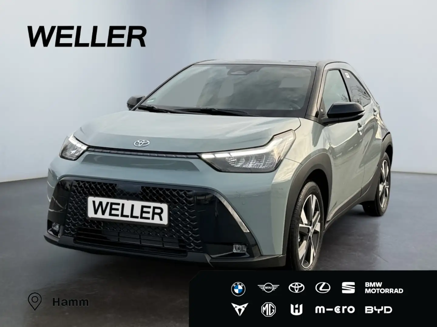 Toyota Aygo X Hybrid 1,5l CVT  Teamplayer *SHZ*DAB*R-CAM* Grün - 1