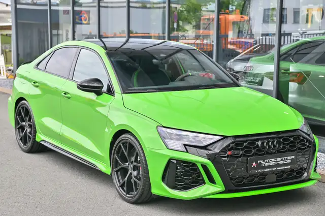 Audi RS3 view 3