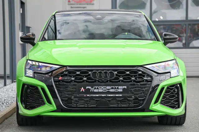 Audi RS3 view 28