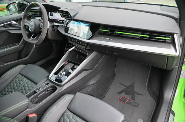 Audi RS3 view 11