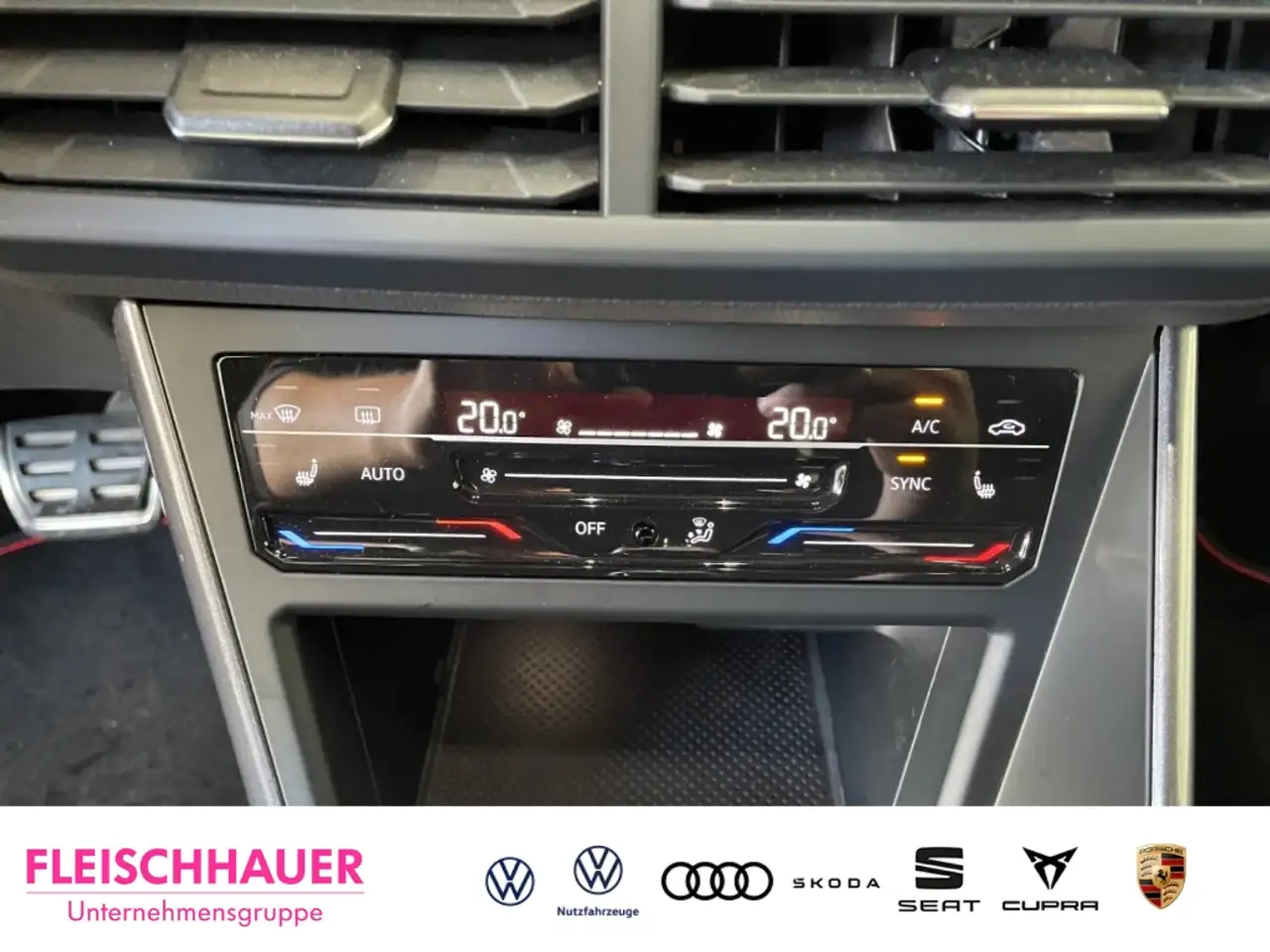 Volkswagen Polo GTI VI 2.0 TSI ACC LED Rückfahrkam. Navi Tel.-Vorb. Ca 12