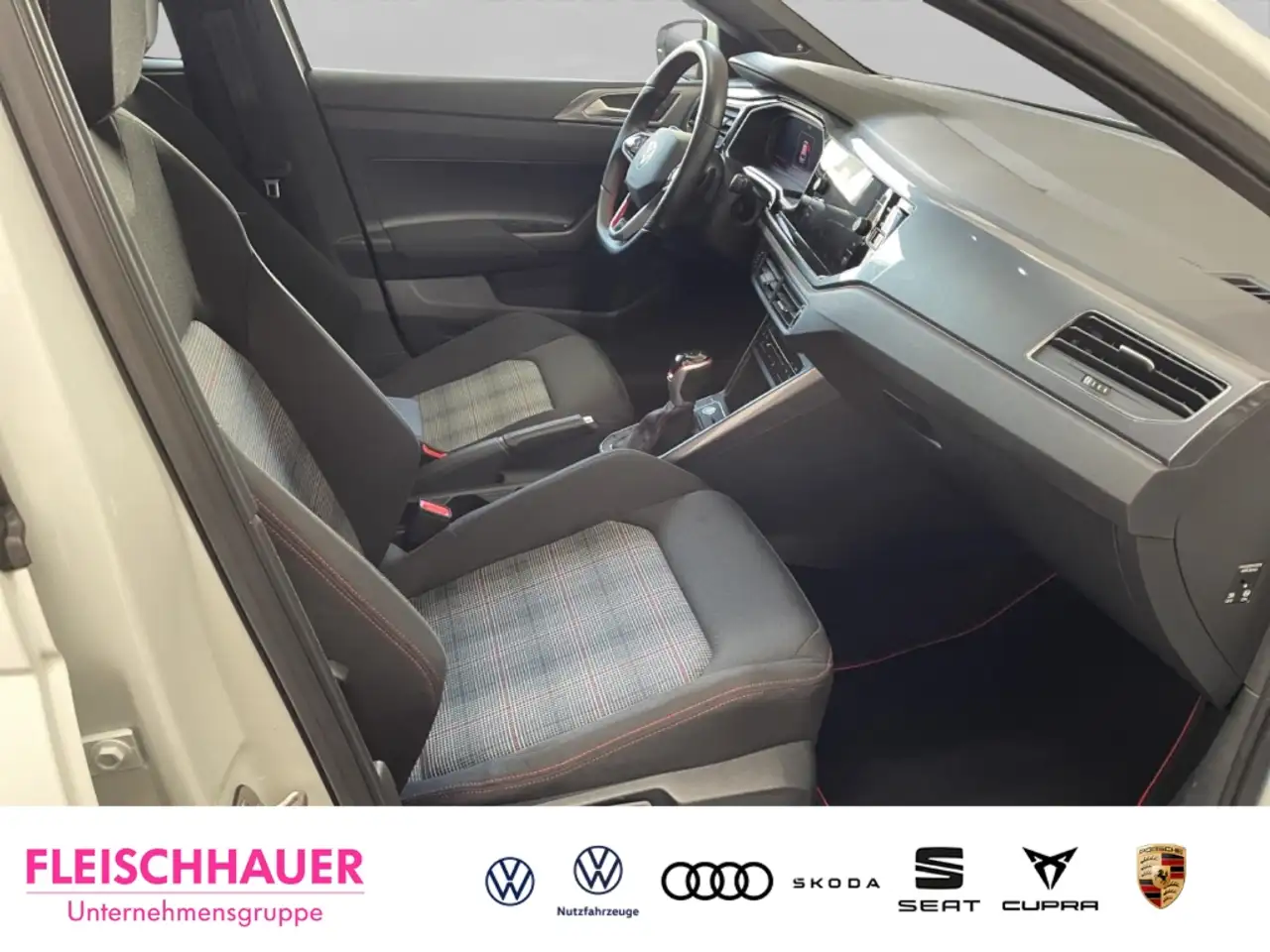 Volkswagen Polo GTI VI 2.0 TSI ACC LED Rückfahrkam. Navi Tel.-Vorb. Ca 8