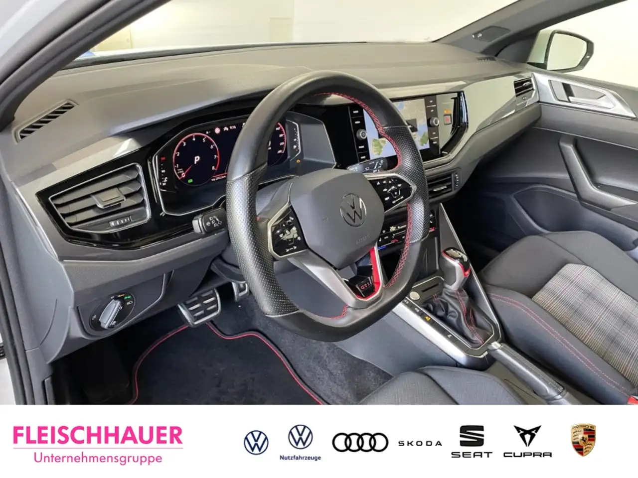 Volkswagen Polo GTI VI 2.0 TSI ACC LED Rückfahrkam. Navi Tel.-Vorb. Ca 17