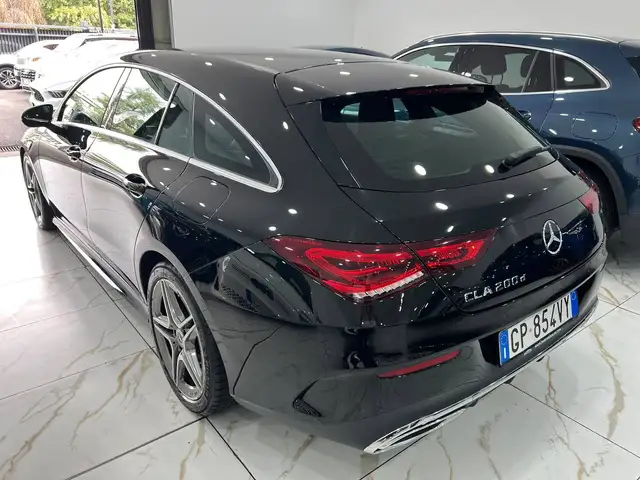 Mercedes-Benz Cla view 4