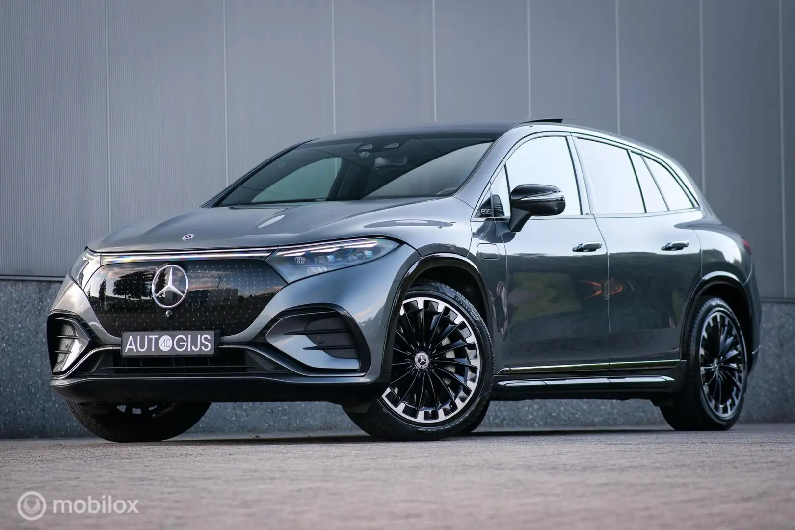 Mercedes-Benz EQS SUV 450 4MATIC AMG Line 108 kWh | Burmester | Panorama Grau - 1