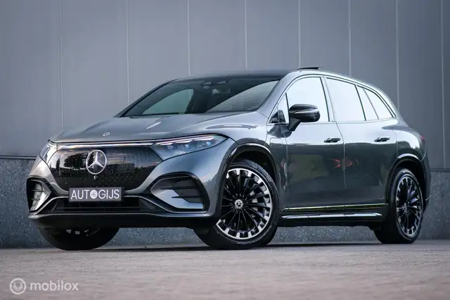 Mercedes-Benz EQS SUV