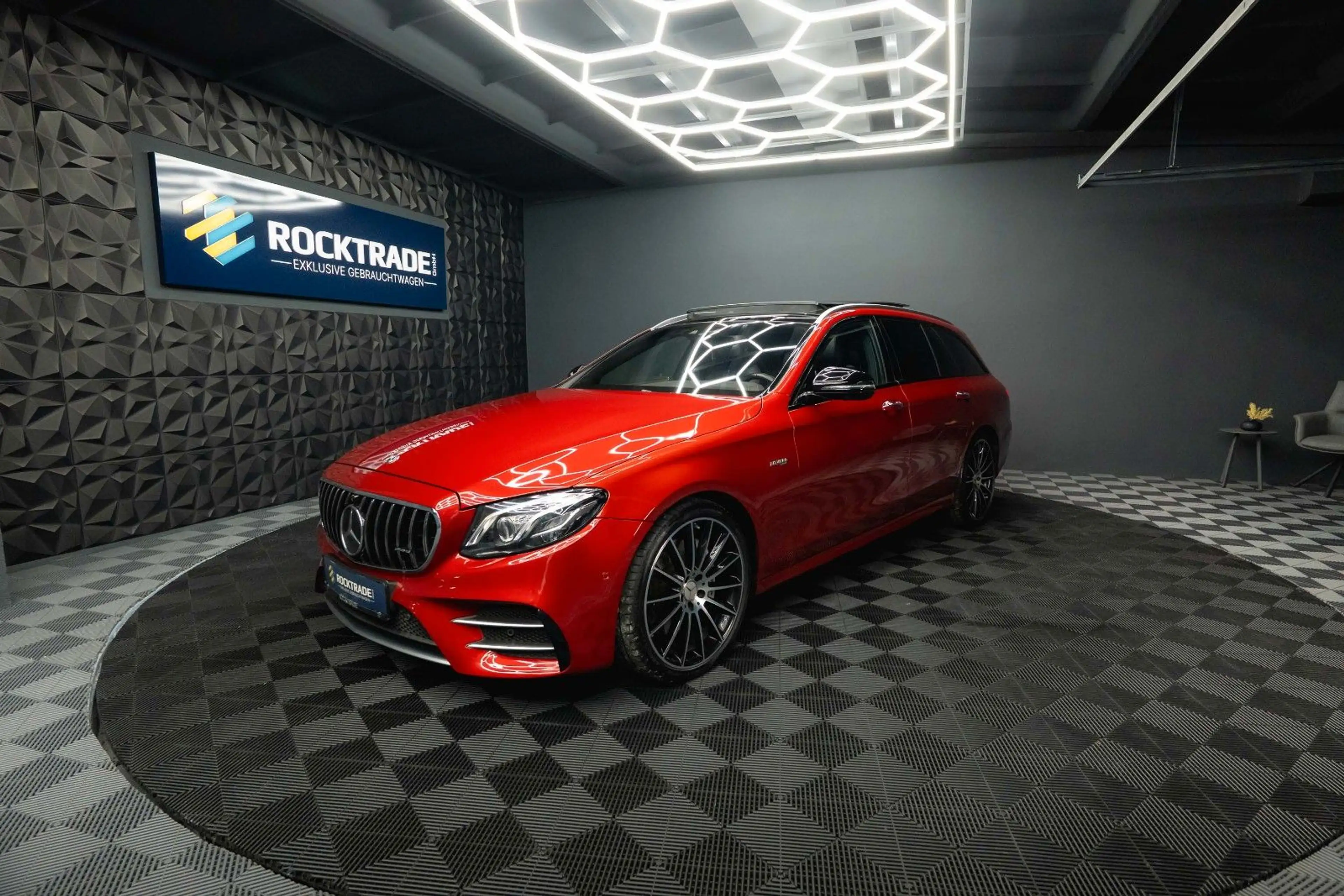 Mercedes-Benz E 43 AMG 4Matic Night-Paket *Airmatic*ACC*Pano*