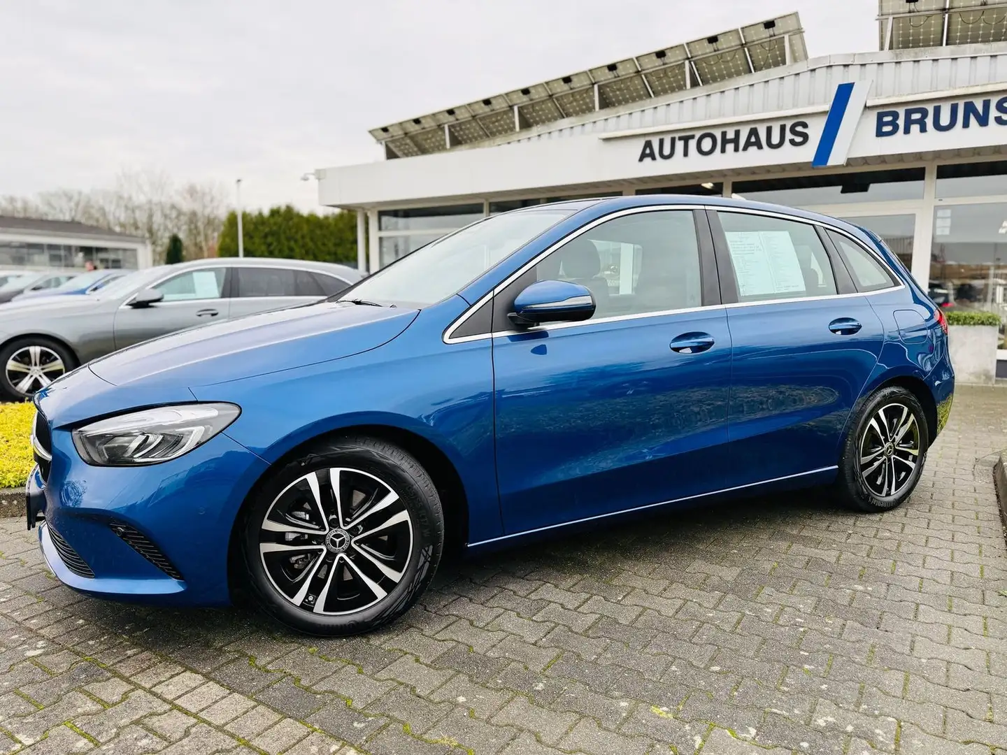 Mercedes-Benz B 200 PROGRESSIVE, Winter, LED, Navi, PTS, RFK, SHZ, Blau - 2