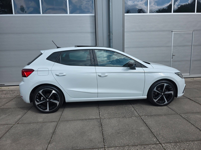 SEAT Ibiza FR Beats/LED/Navi/18Zoll/Pano/Kessy/1.Hd. — photo 6