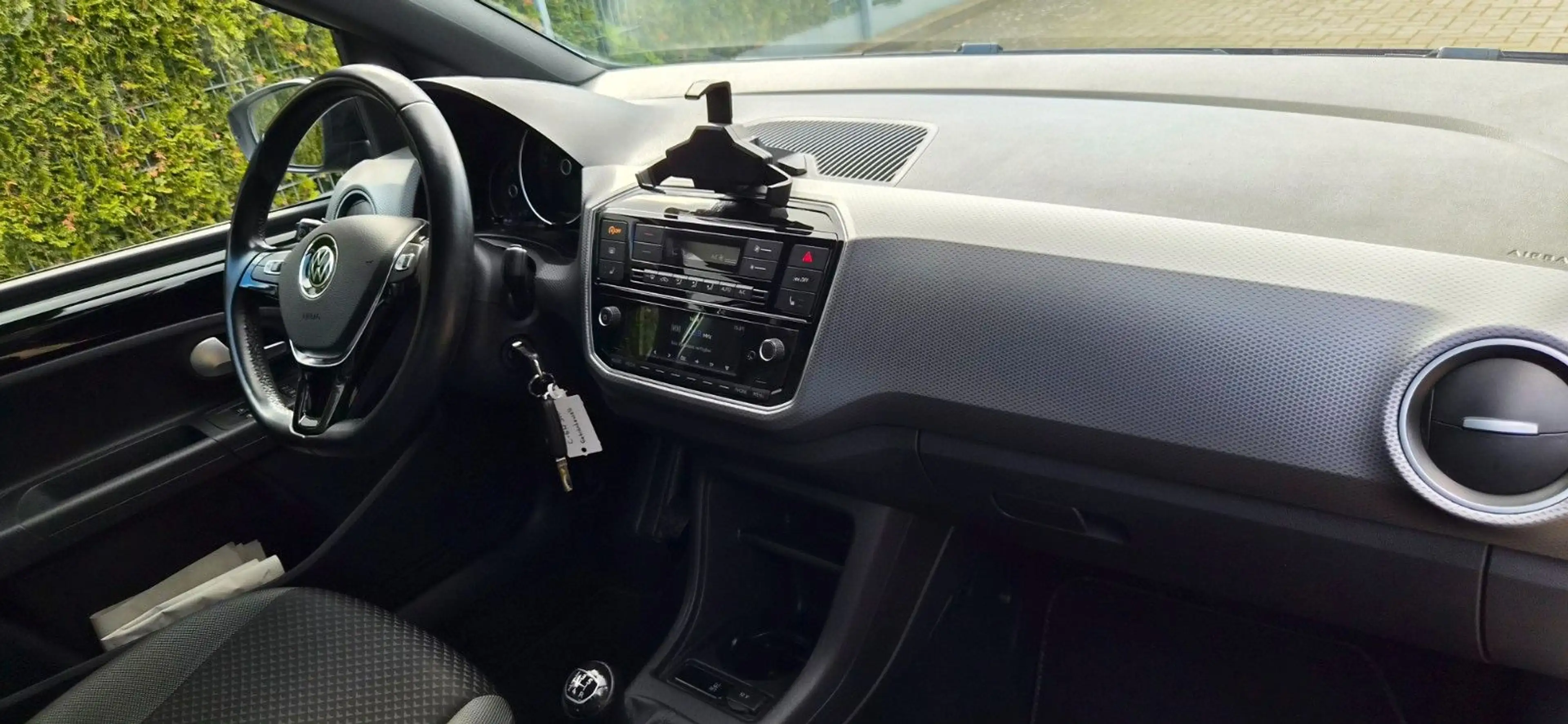 Volkswagen up! Active Kamera 1 Hand Tempomat Allu — photo 12