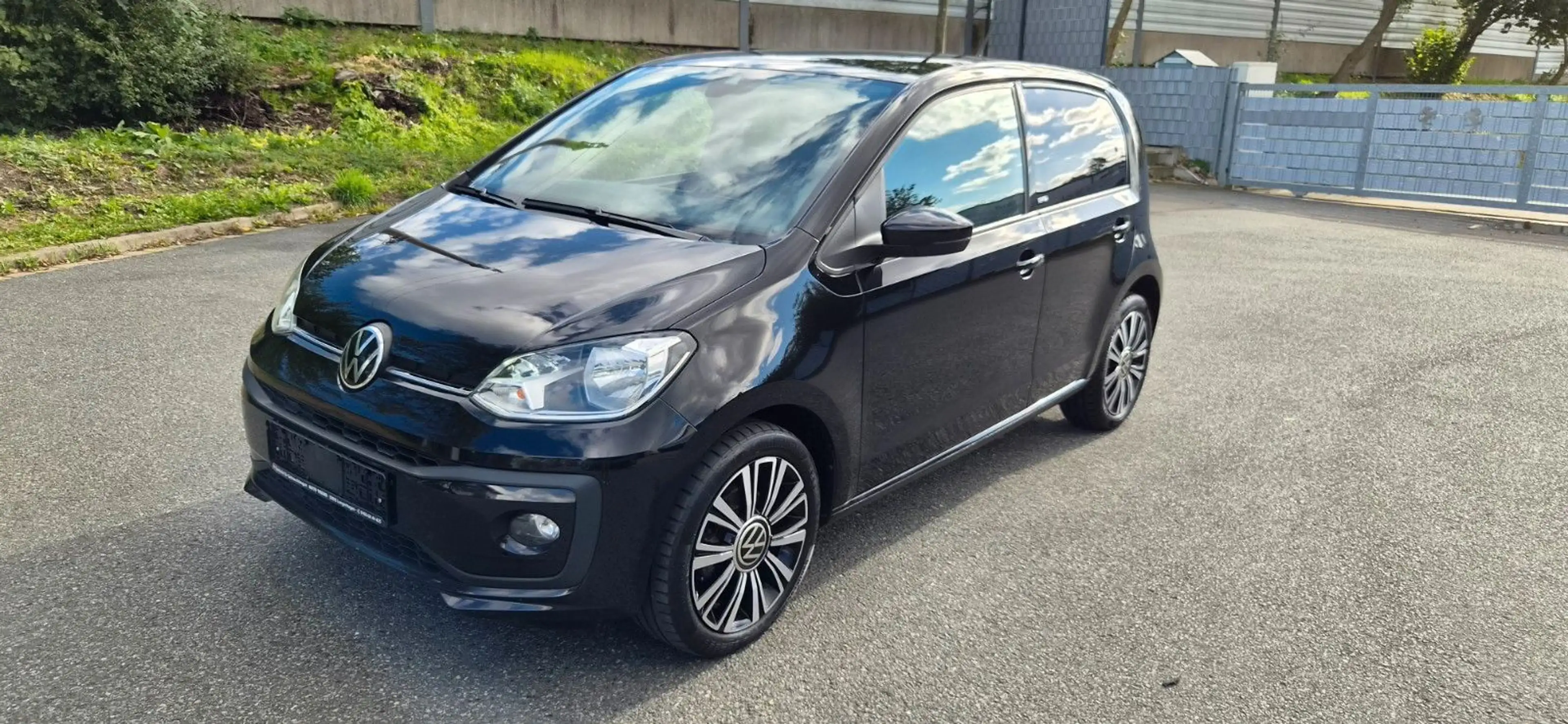 Volkswagen up! Active Kamera 1 Hand Tempomat Allu — photo 2