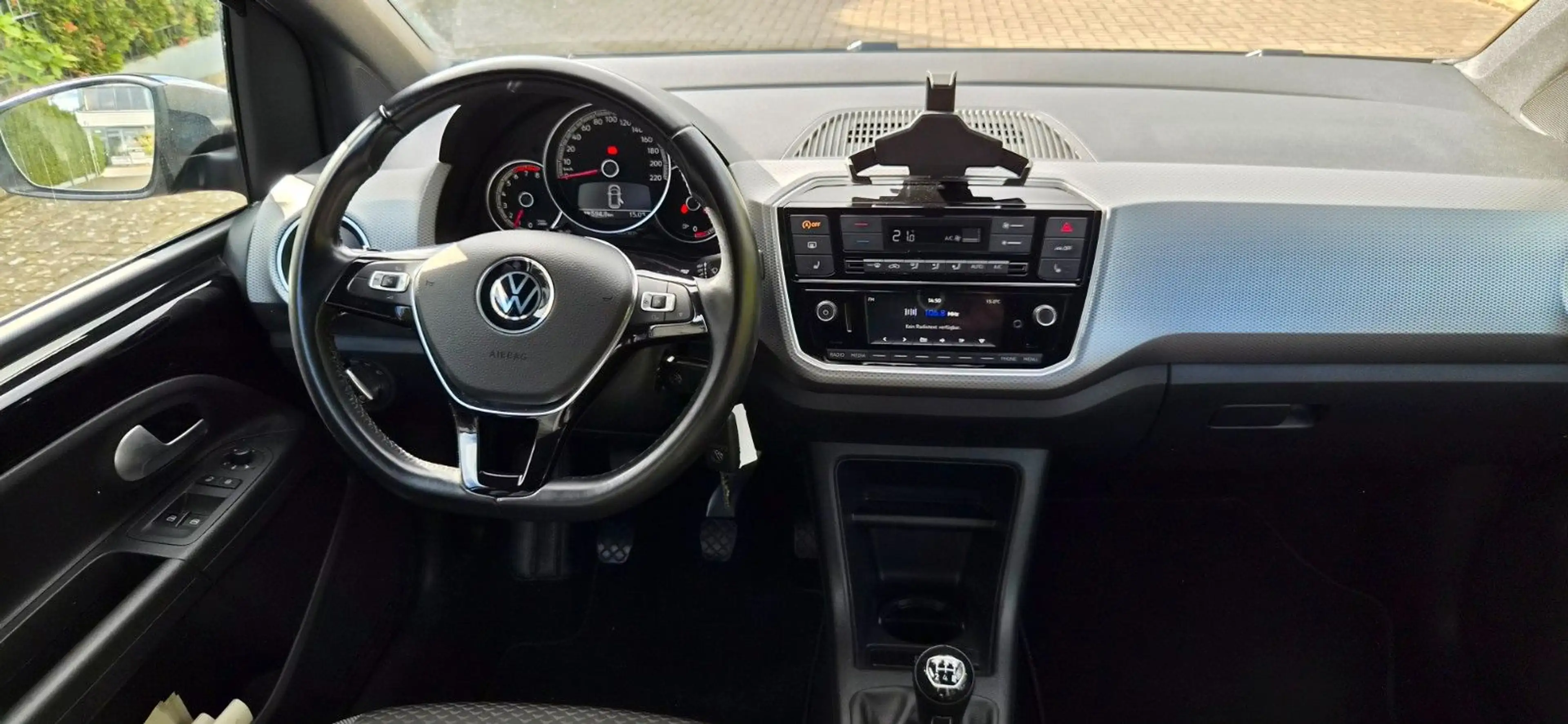 Volkswagen up! Active Kamera 1 Hand Tempomat Allu — photo 14