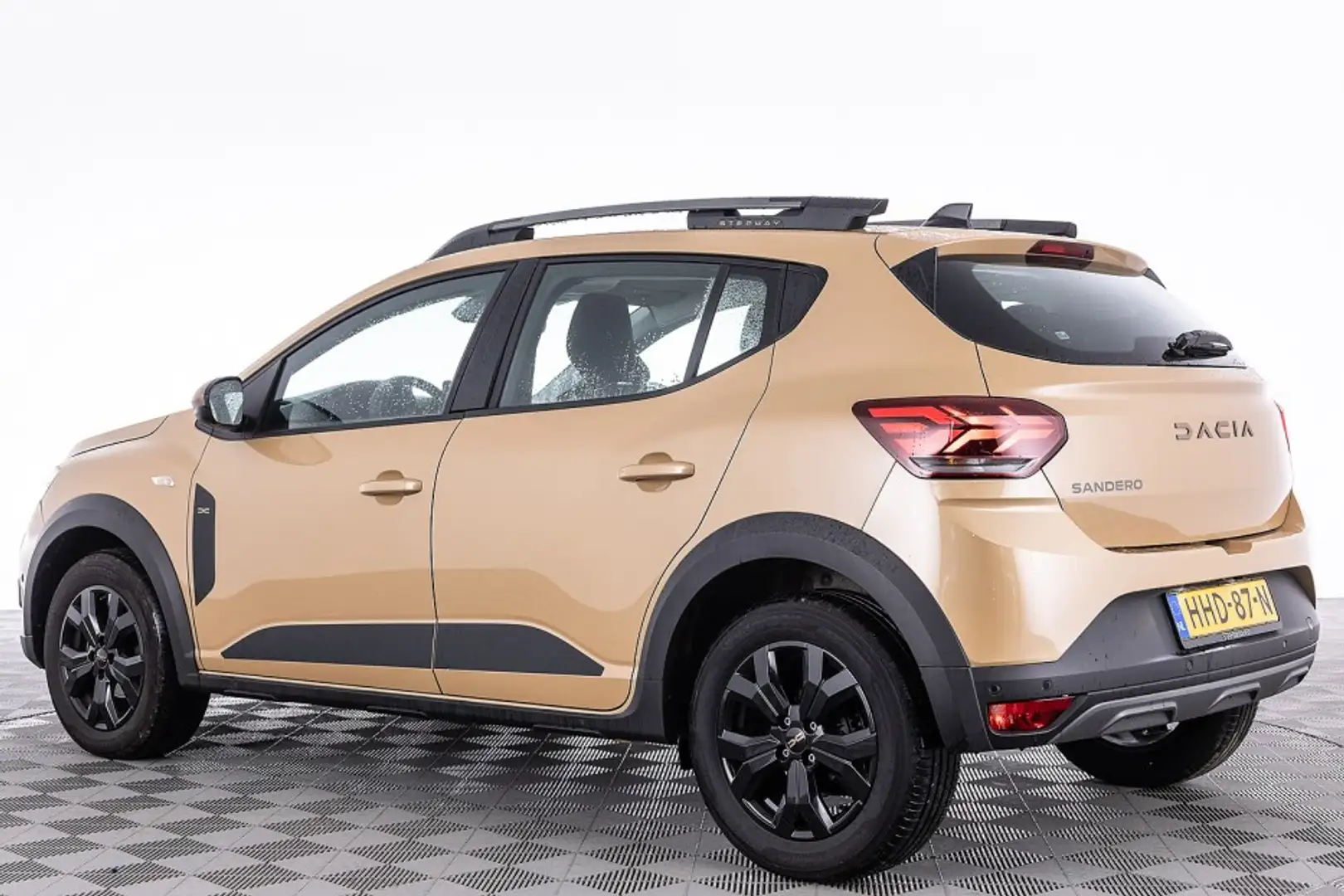 Dacia Sandero Stepway 1.0 TCe 90 Extreme Automaat | SCHUIFDAK ✅ Braun - 2