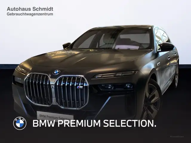 Bmw i7 M70 xDrive *Frozen*Individual*Executive Lounge*B&W