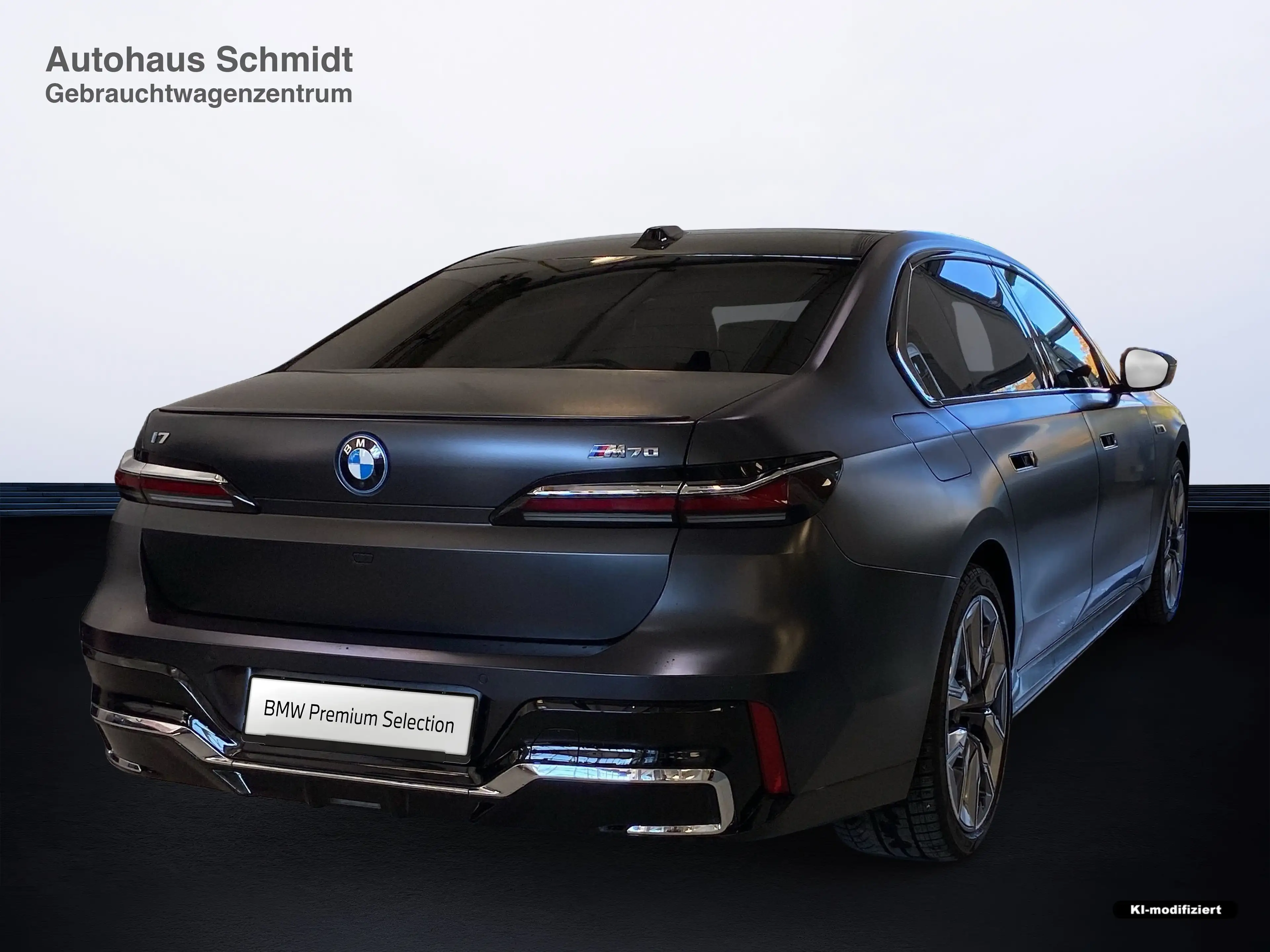 BMW i7 M70 xDrive Limousine B&W Surround DAB — photo 5