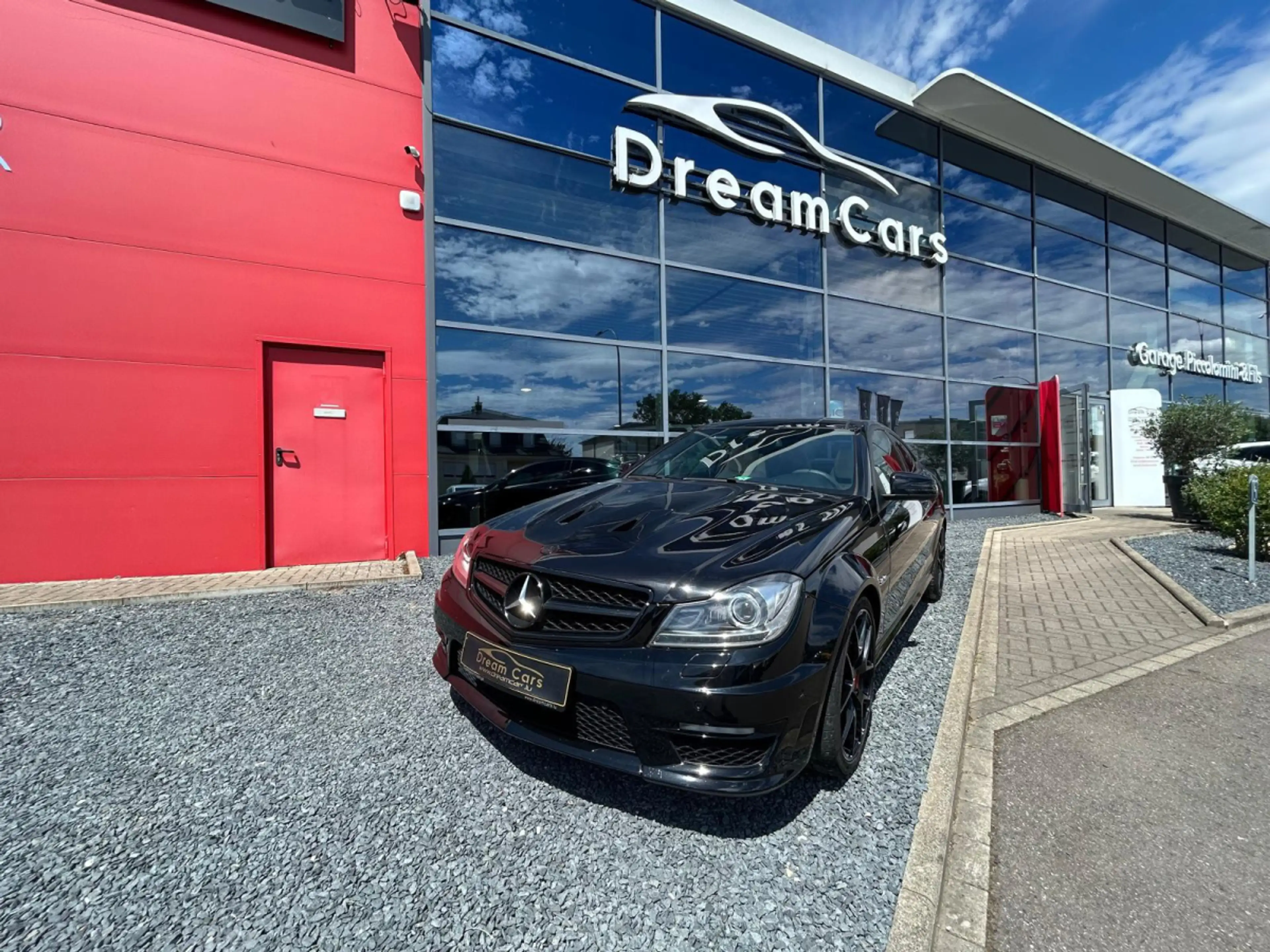 Mercedes-Benz C 63 AMG Mercedes Benz C63 AMG