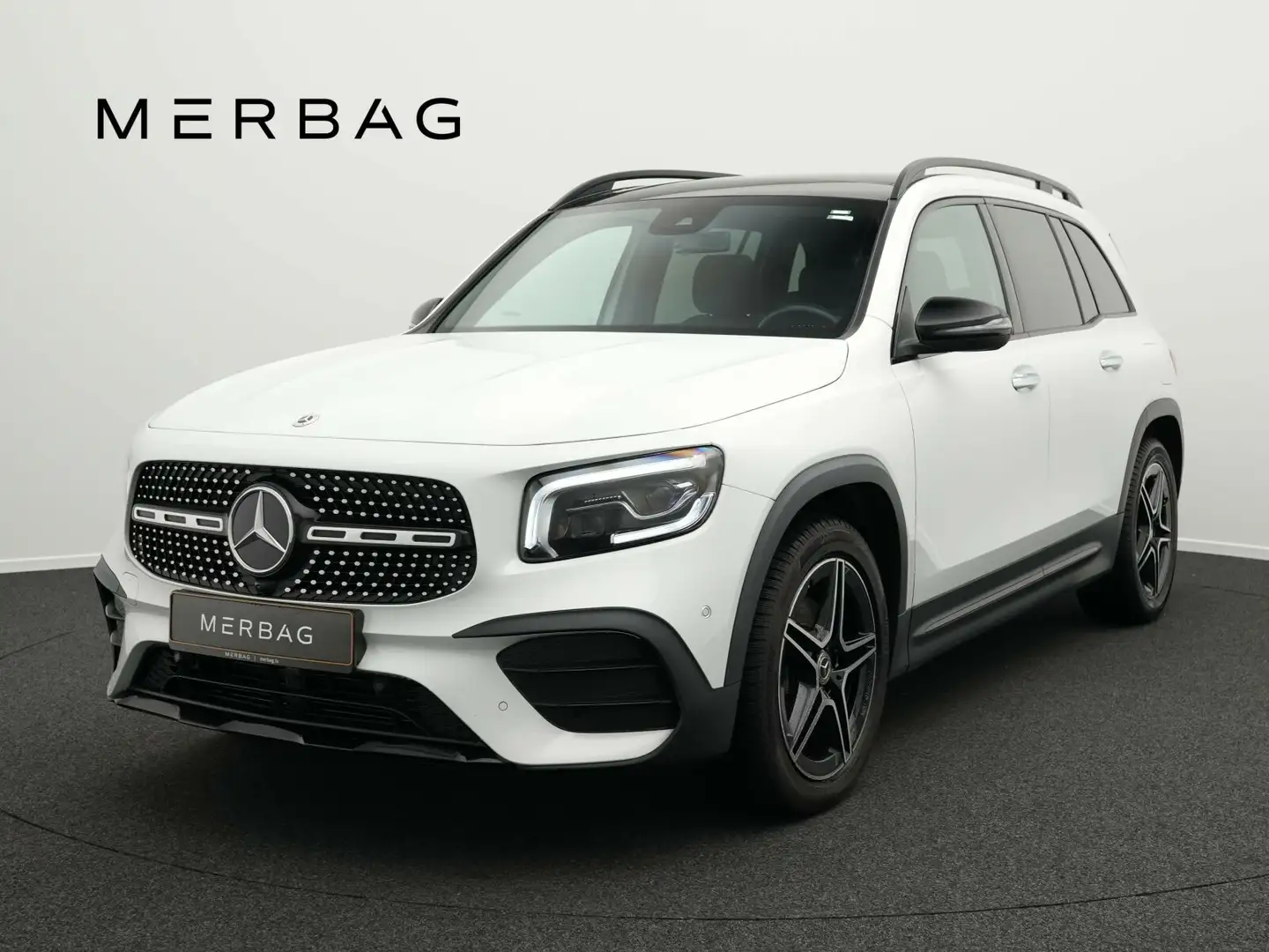 Mercedes-Benz GLB 180 GLB 180 d AMG-Line Pano+AHK+Kamera+Memo AMG Line Alb - 1