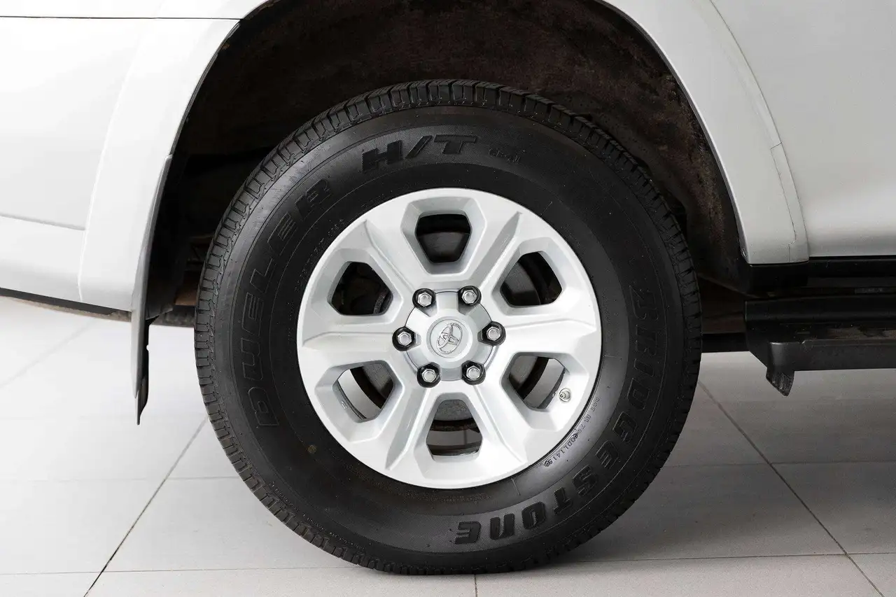 Toyota 4-Runner photo Toyota 4-Runner