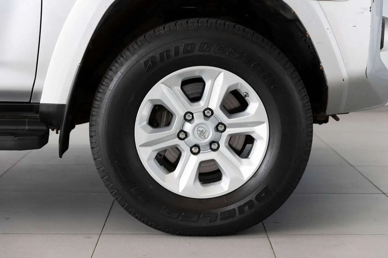 Toyota 4-Runner photo Toyota 4-Runner