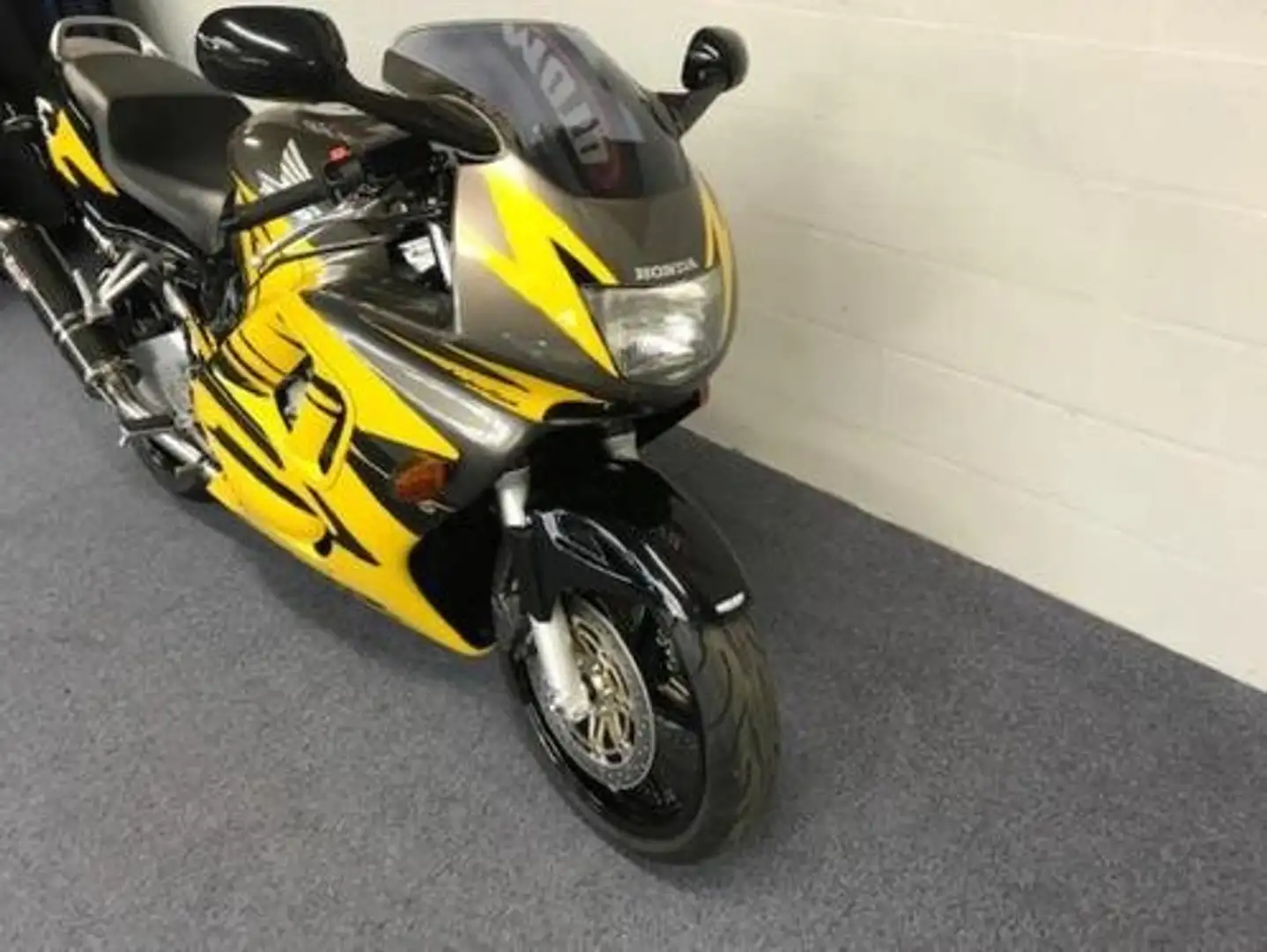 Honda CBR 600 HONDA CBR 600 F Jaune - 2